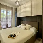Il Gabbiano Bilocale Con Piscina, Garage E A/c. * Loano