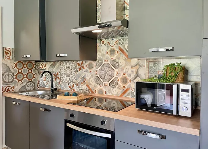 Lejlighed Il Gabbiano Bilocale Con Piscina, Garage E A/c.